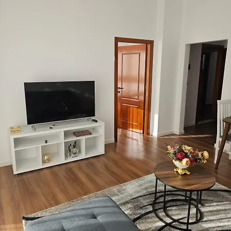 Vila 7